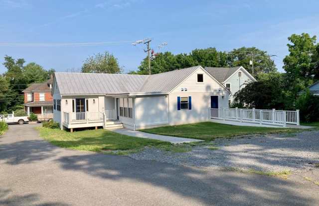 150 N HATCHER Avenue Gallery 1