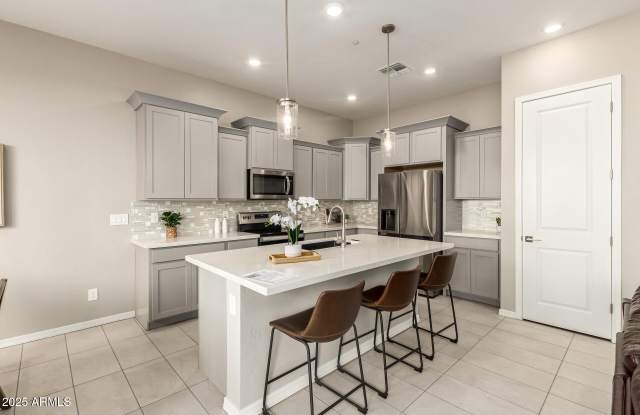 1535 E DUBLIN Street photos photos