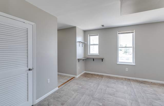 6602 Ridge Avenue - 2 Gallery 3