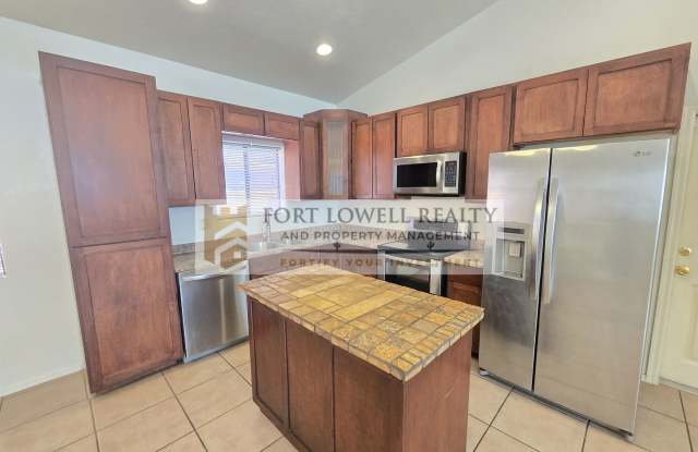 Beautiful and Spacious 3-Bed / 2-Bath Home with A-Mountain Views! photos photos Beautiful and Spacious 3-Bed / 2-Bath Home with A-Mountain Views! photos photos