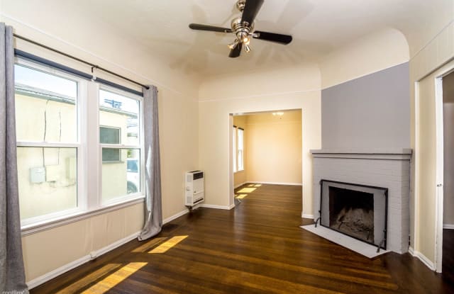 405 Rose Avenue - 405 Rose Avenue, Los Angeles, CA 90291