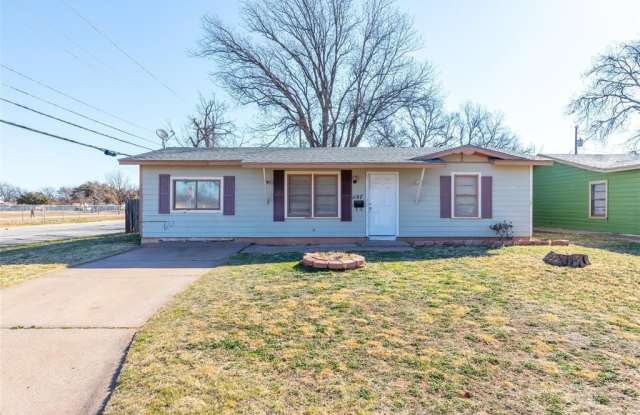 1197 Yorktown Drive photos photos