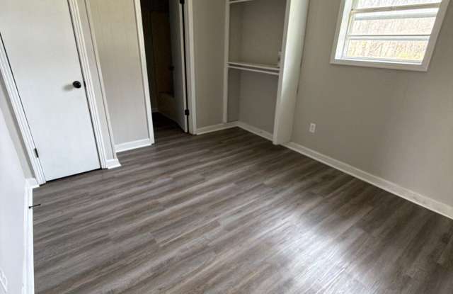 50 W Cooper St Brownsville photos photos