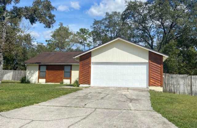 Spacious 3/2 in Julington Forest with charm! - 12957 South Treeway Court, Jacksonville, FL 32258