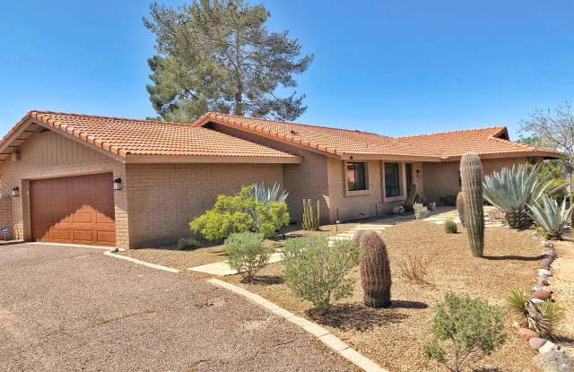 8961 E VENUS Drive - 8961 East Venus Drive, Carefree, AZ 85262
