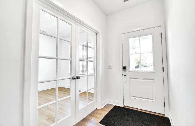 Brand New 4BD/3BA Home in Fortville! Gallery 4