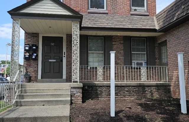 541 E HIGH Street unit: 3Rd Floor - 541 East High Street, Pottstown, PA 19464