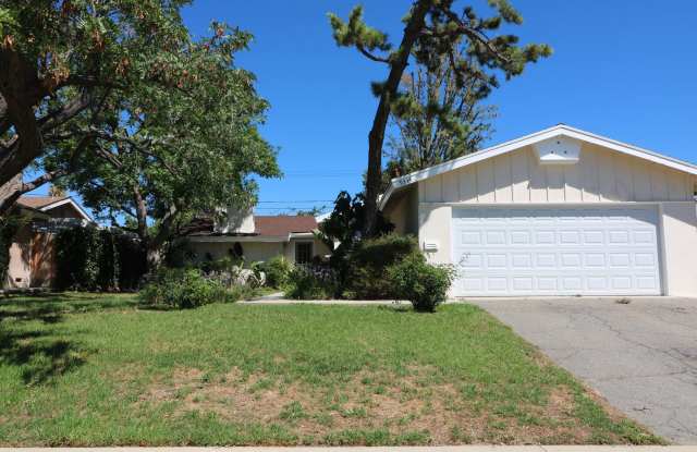 3 BEDROOM, 2 BATH: Home for Lease in Northridge photos photos