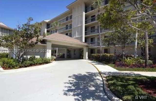 801 Seafarer Cir Gallery 1