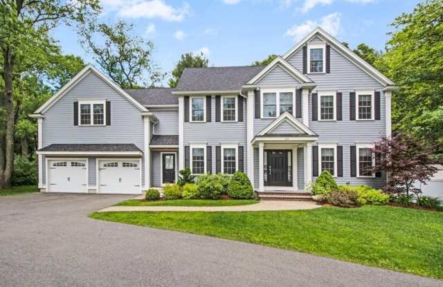127 Lowell St - 127 Lowell Street, Lexington, MA 02420