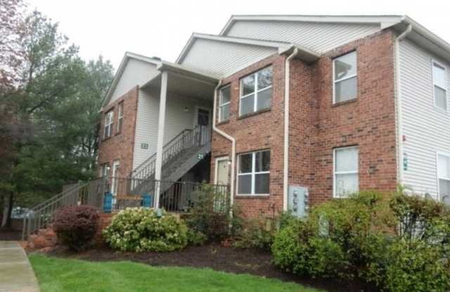 22 Millie Ln - 22 Millie Lane, East Hanover, NJ 07936