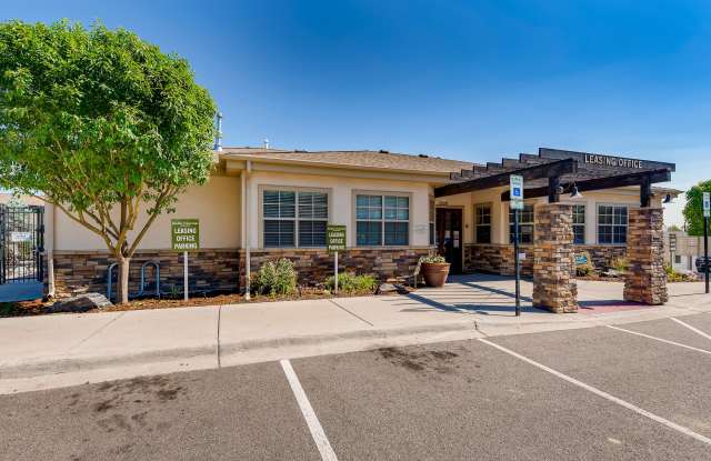 Boulder Crossroads photos photos