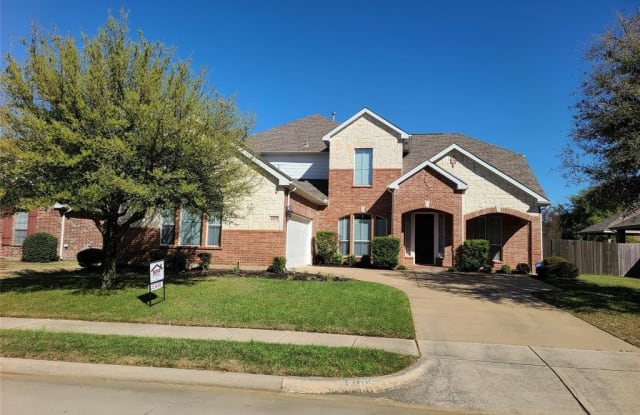 8107 Summerleaf Drive - 8107 Summerleaf Drive, Arlington, TX 76001