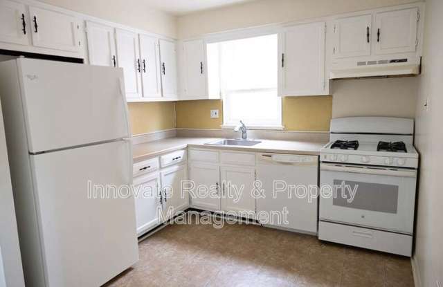 8911 Alton Street photos photos