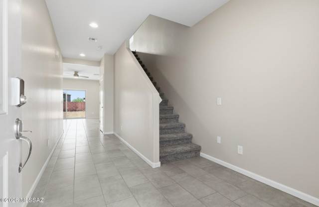 11926 W Charismatic Drive Gallery 3