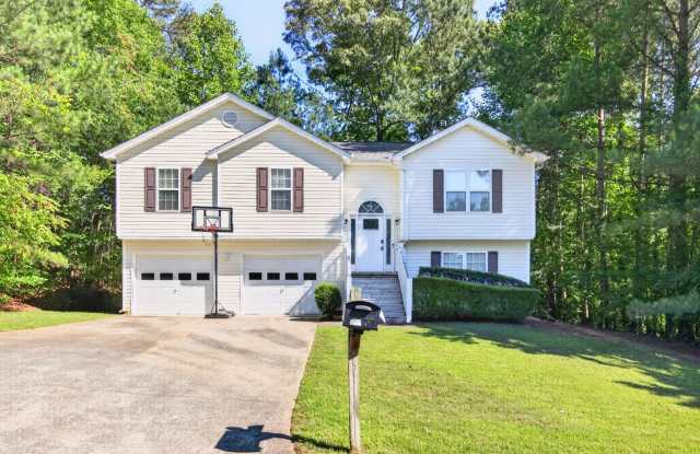 Beautiful 4BR/3BA Family Home – Minutes from Mall of Georgia! photos photos