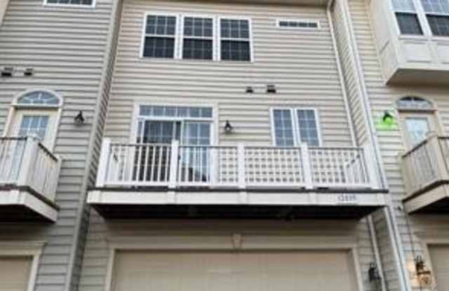 12035 OVERBRIDGE Lane photos photos