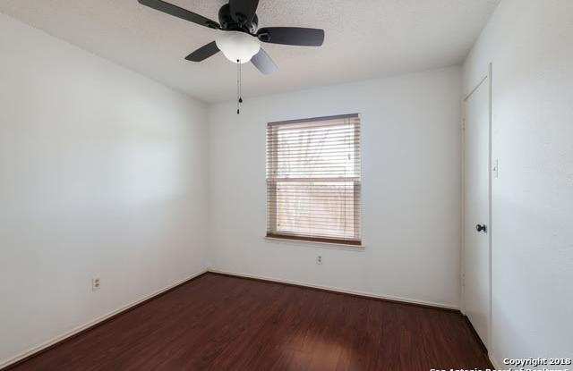 2700 STAR LIGHT LN Gallery 4