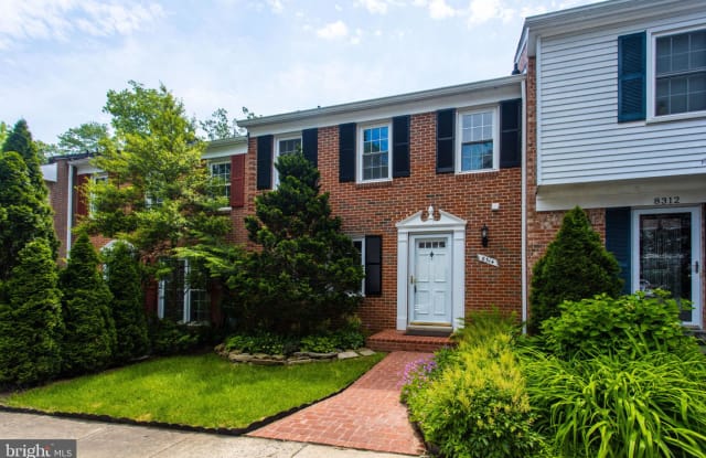8314 UXBRIDGE COURT - 8314 Uxbridge Court, Kings Park, VA 22151