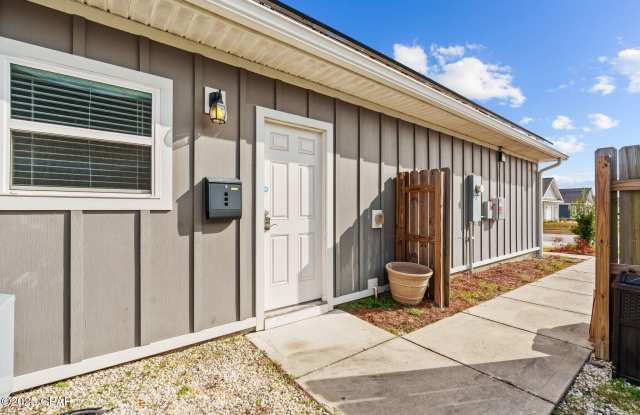 483 Eagle Lake Way Gallery 1