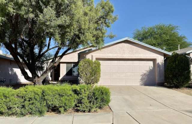 4629 Gatwick Drive - 4629 Gatwick Drive, Tucson, AZ 85730