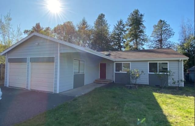 17545 12th ave NE - 17545 12th Avenue Northeast, Shoreline, WA 98155