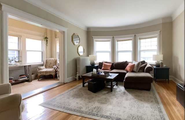 2534 N Prospect Avenue photos photos