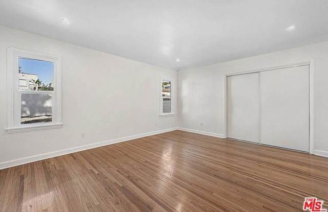 1143 Cloverdale Avenue photos photos
