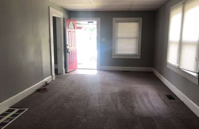 1216 N. Holmes Ave. Gallery 2