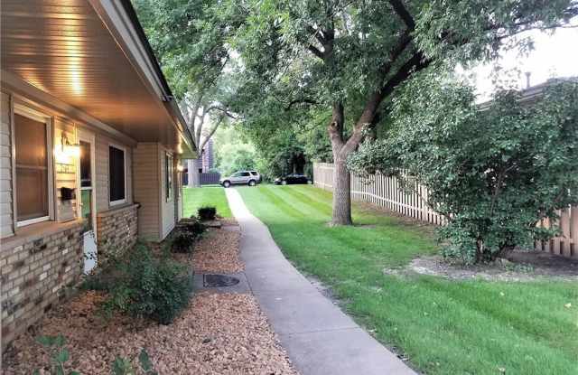 2563 Alabama Avenue S - 2563 Alabama Avenue South, St. Louis Park, MN 55416