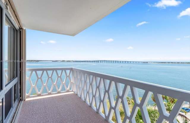 1430 Brickell Bay Dr photos photos