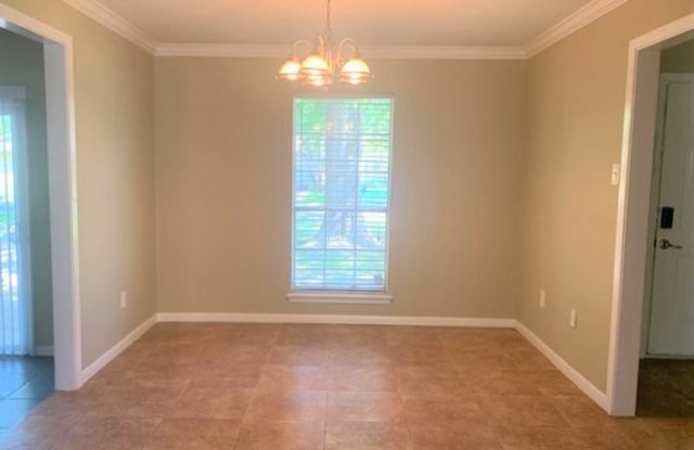 1853 Dolphin Drive Gallery 3
