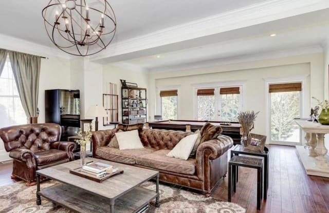 4224 16th St NW - 4224 16th Street Northwest, Washington, DC 20011