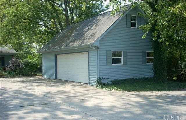 10909 Illinois Road Gallery 3
