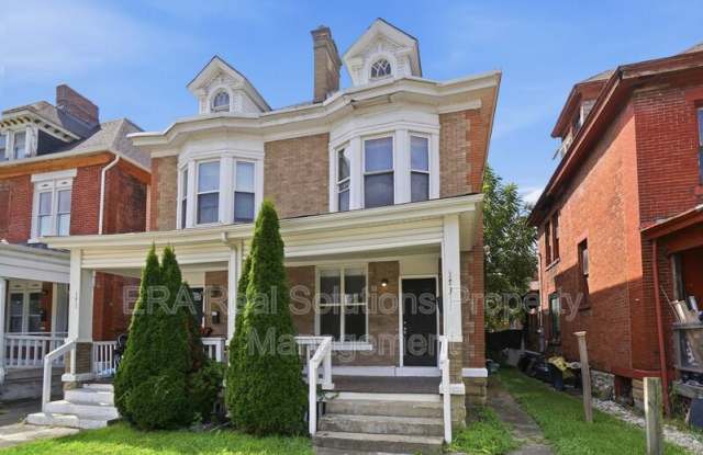173 N 18th St photos photos