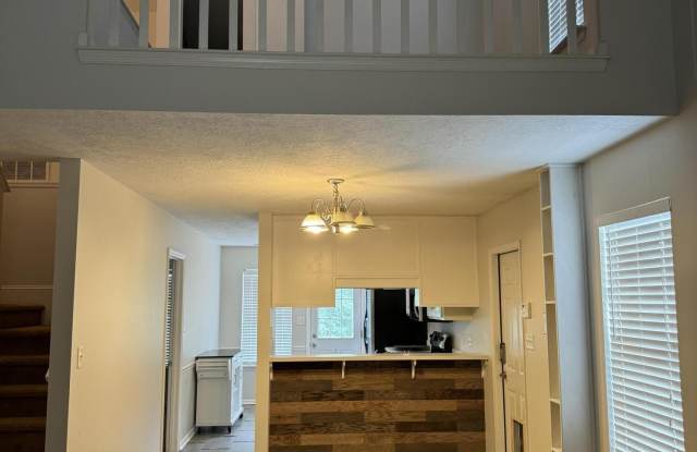 1959 SHORELINE Drive Gallery 4
