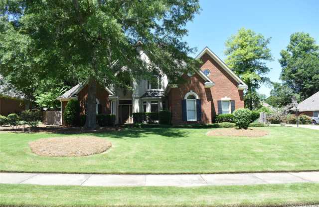 8212 Glynnwood Drive Gallery 1