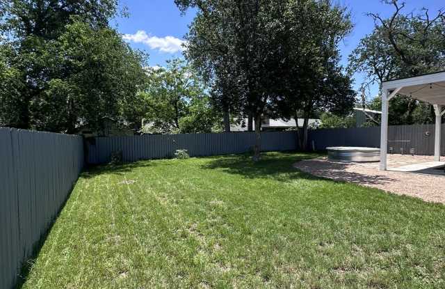 1003 Stoneoak Lane photos photos