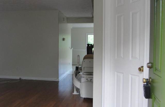 3759 MAZEWOOD LANE Gallery 4