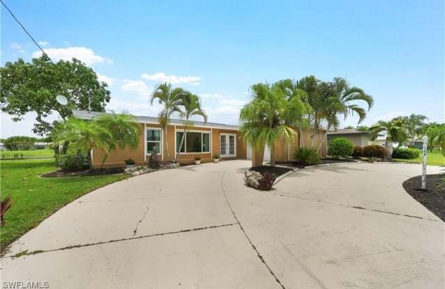 3105 SE 18th Avenue photos photos