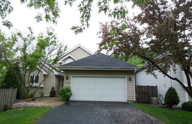 15590 17th Place N - 15590 17th Place North, Plymouth, MN 55447