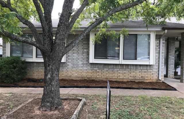 1125 Highpoint Road - 1125 Highpoint Road, Bedford, TX 76022