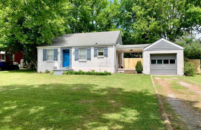 Adorable East Nashville Cottage photos photos