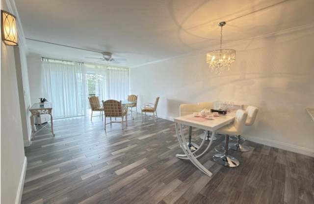 1087 Forest Lakes Drive Gallery 4