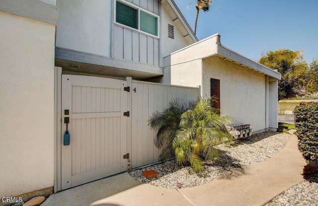 2539 Harbor Boulevard - 2539 East Harbor Boulevard, Ventura, CA 93001