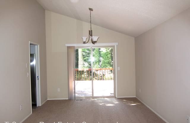 17313 Mink Road Gallery 4