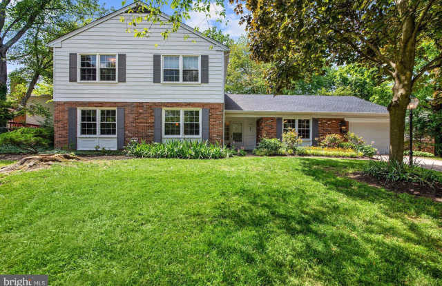12002 TITIAN WAY - 12002 Titian Way, Potomac, MD 20854