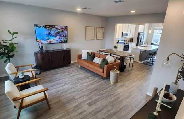12154 PLUMPTON Drive Gallery 2