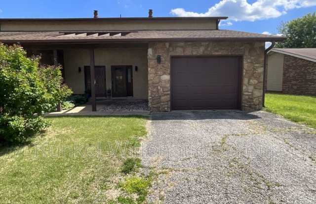 102 Kingsway Drive photos photos 102 Kingsway Drive photos photos
