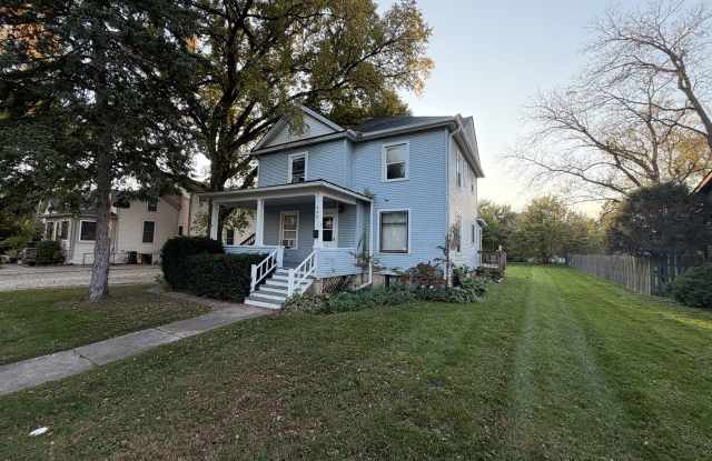 440 Ingalton Avenue Gallery 1
